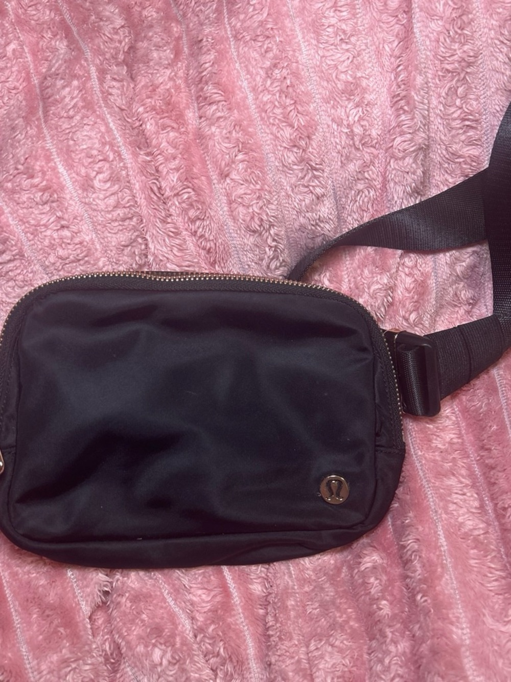 lululemon athletica Black Nylon Belt Bag with Adjustable Strap